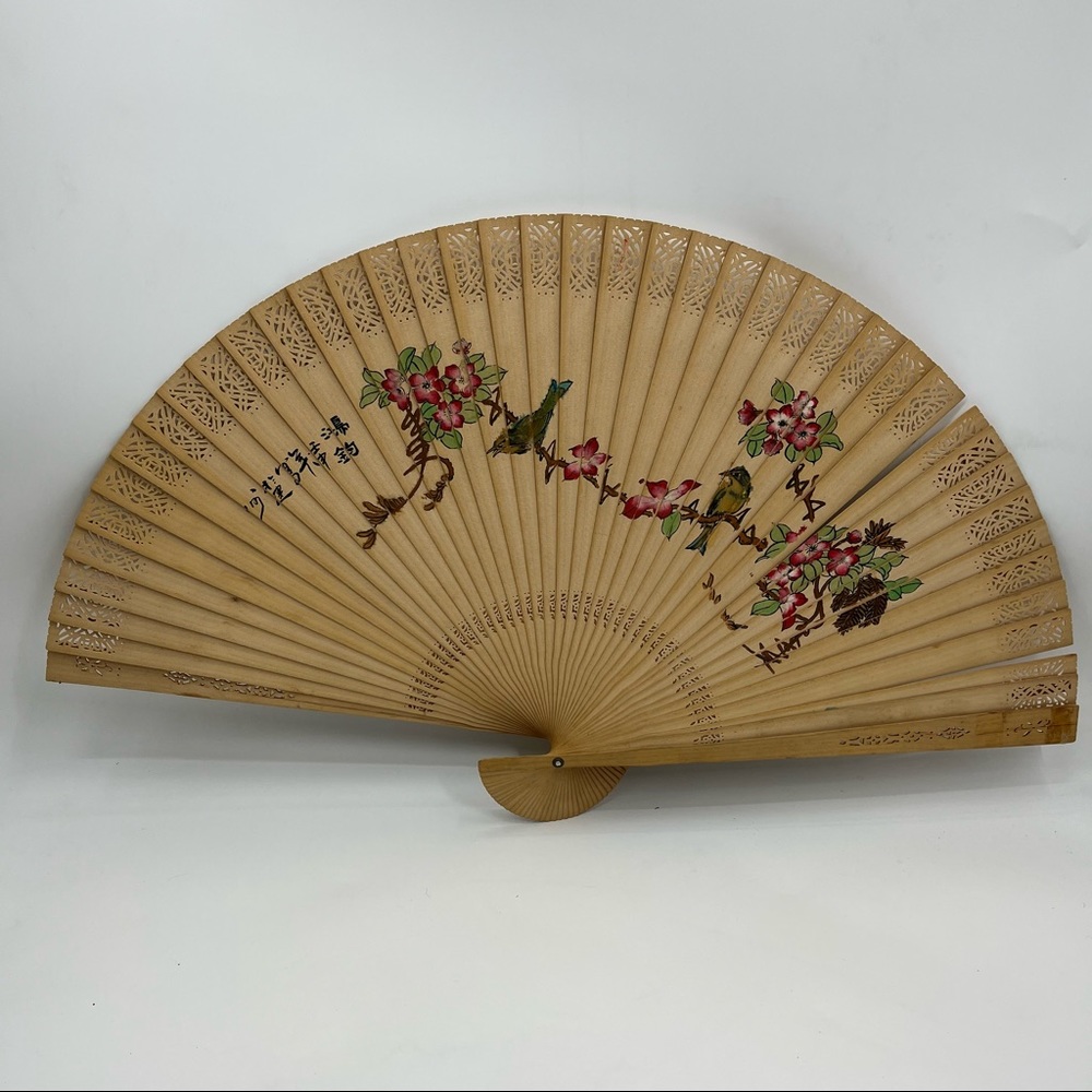 Vtg Antique Japanese Sensu Chinese Asian Carved Wood Floral Birds Fold Out Fan